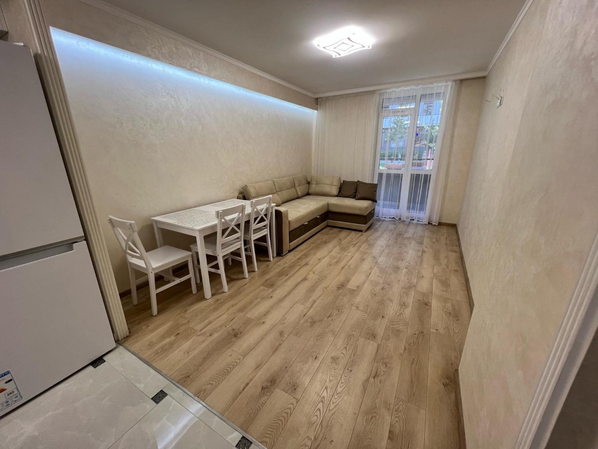 Green House Апартаменти В Новобудові По Вул Зелена 204 Lviv Exterior foto